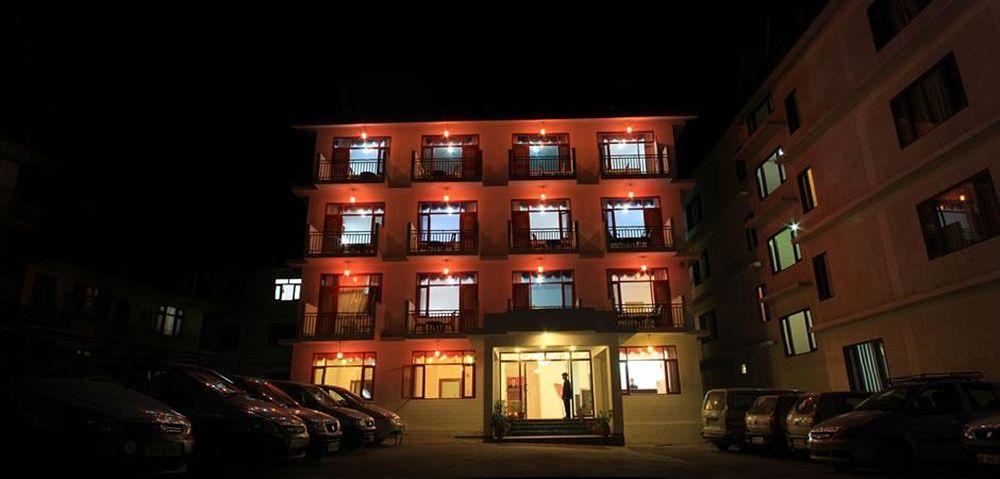 Chander Palace Manāli エクステリア 写真